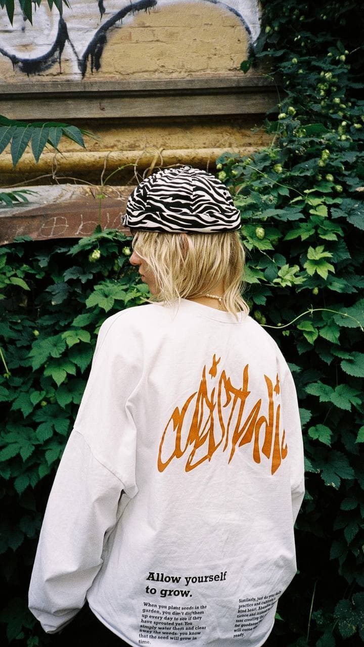 longsleeve 'graffiti'